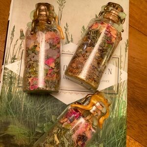 Luck 🍀 intention jar for success, abundance and good fortune with roses 🌹 salt